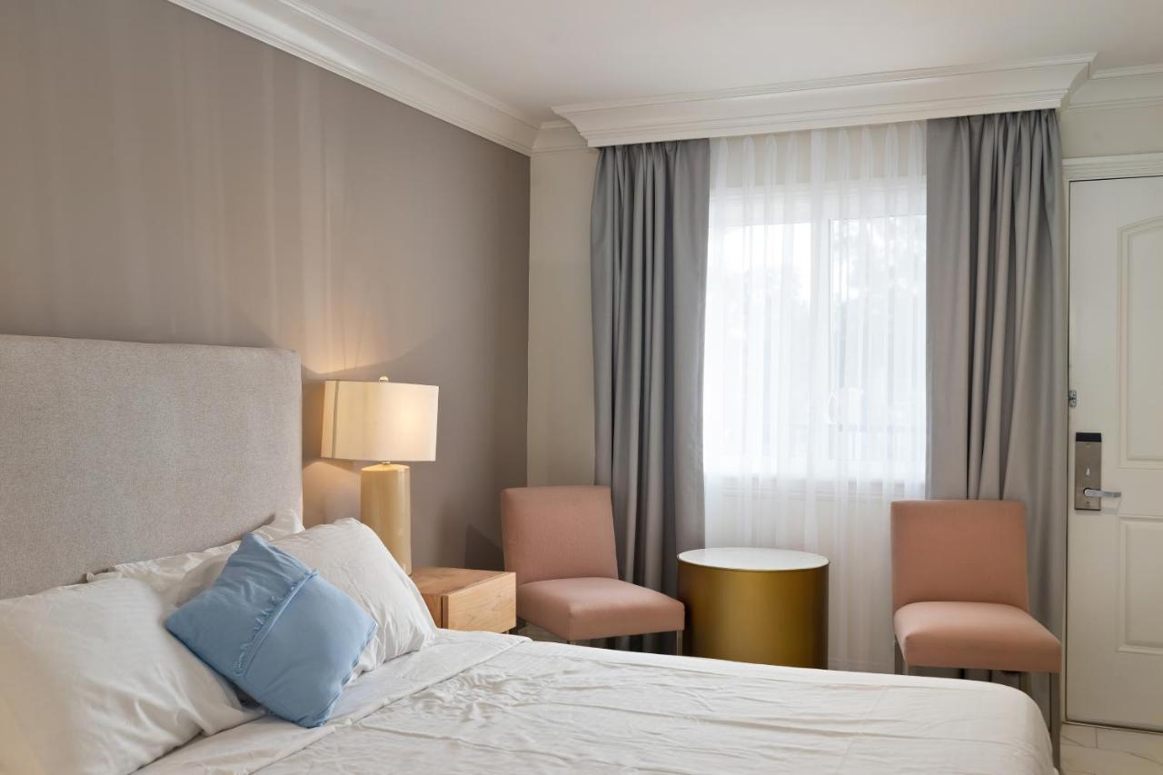 Hotel Huntington 杜阿尔特 外观 照片